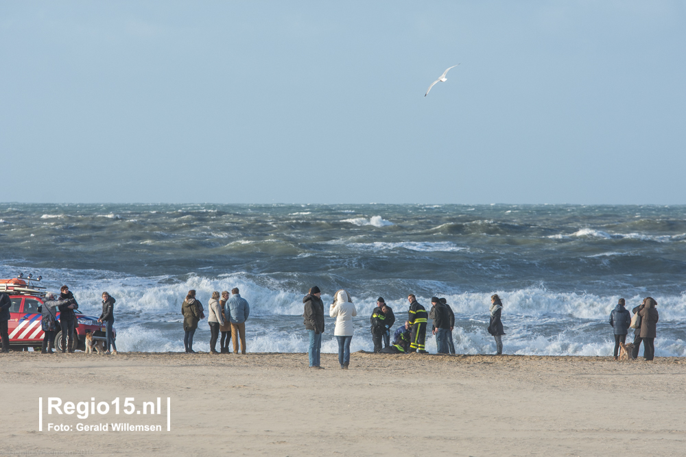 w Kitesurfer 26 12 2016 scheveningen 2